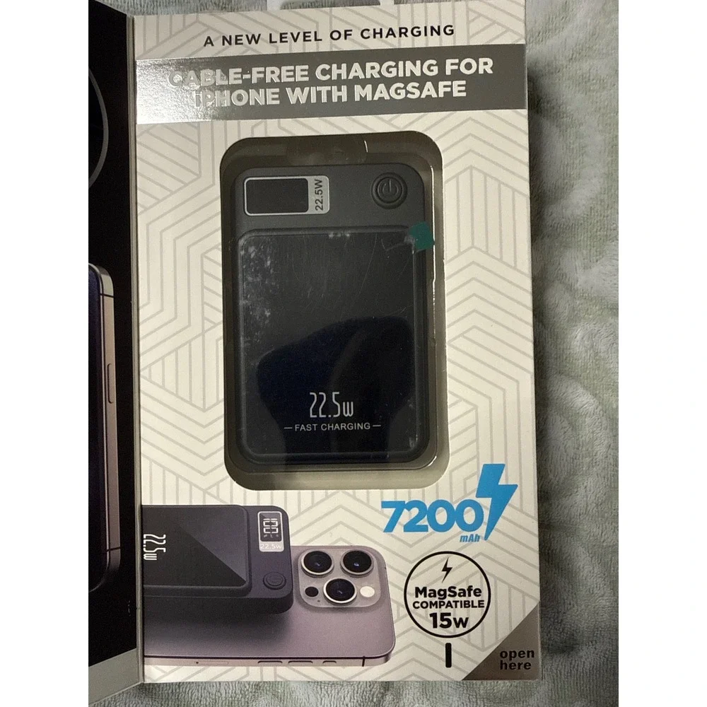 LAX 7200mAh Magnetic Wireless Charging Power Bank 22.5W USB-C PD Black MAGPD22B